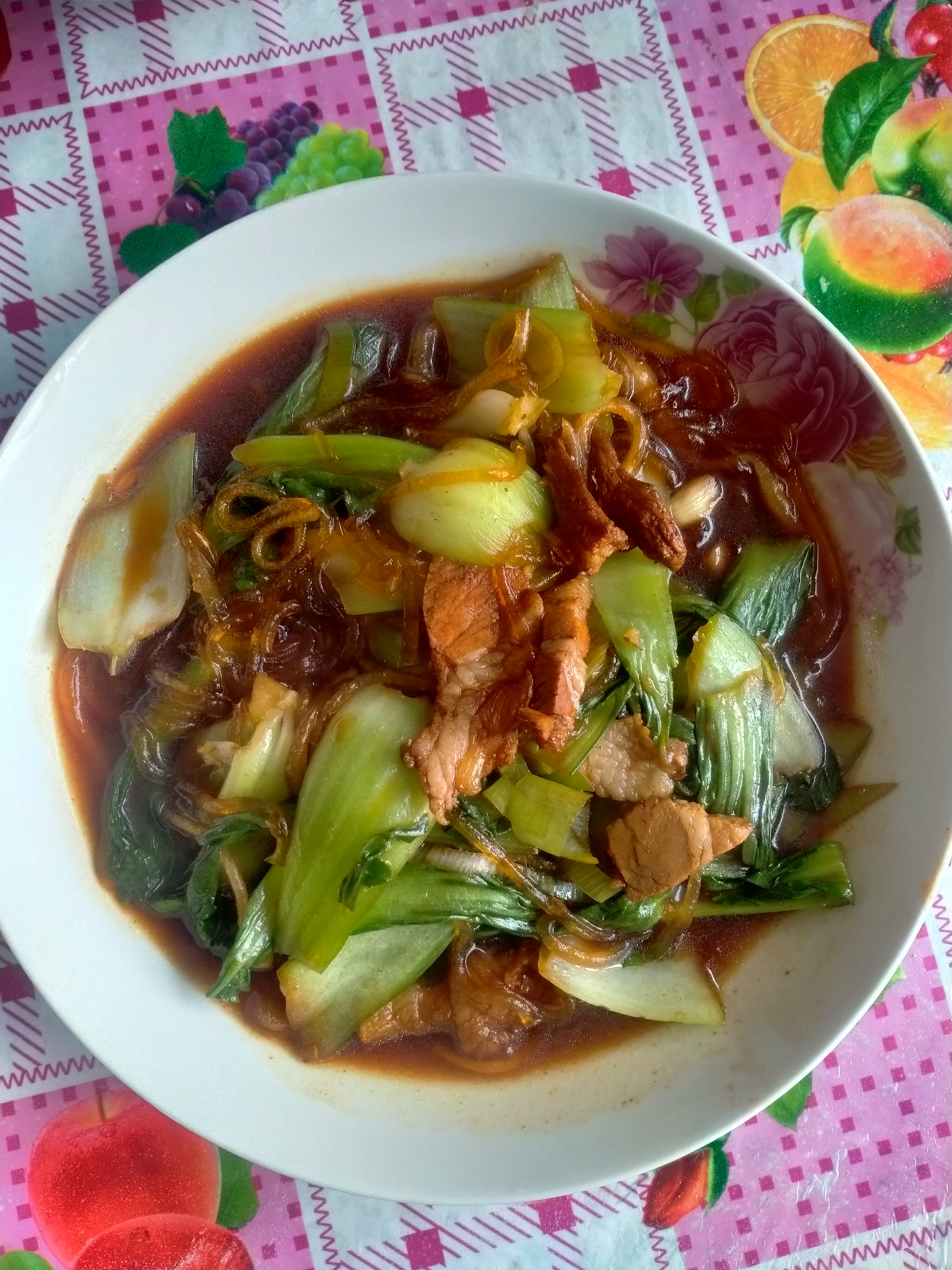 午饭油菜熬粉条凉拌拉皮