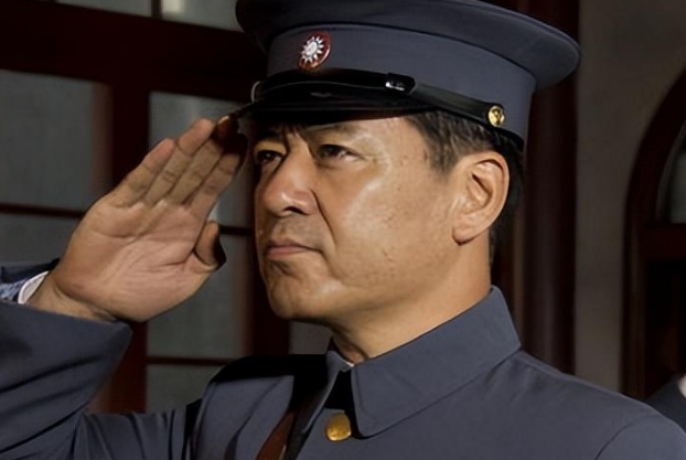 知名演员颜世魁,67岁至今孤身一人,母亲称不敢老去