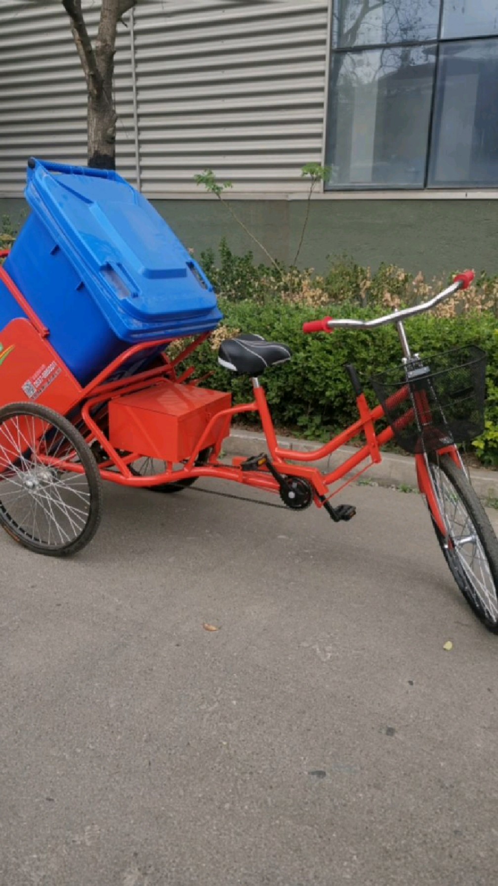 背桶式人力三轮保洁车环卫车垃圾车