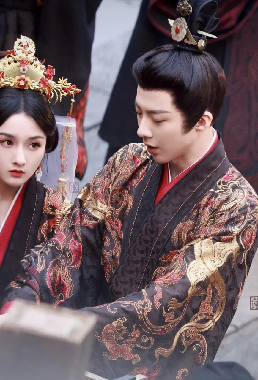 《折腰》因宋祖儿播出遥遥无期,刘宇宁欲哭无泪!