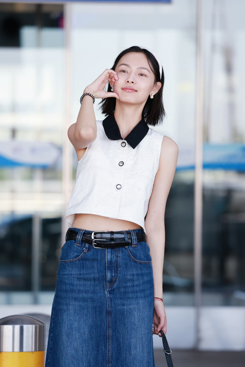 国际超模赵佳丽最新机场街拍