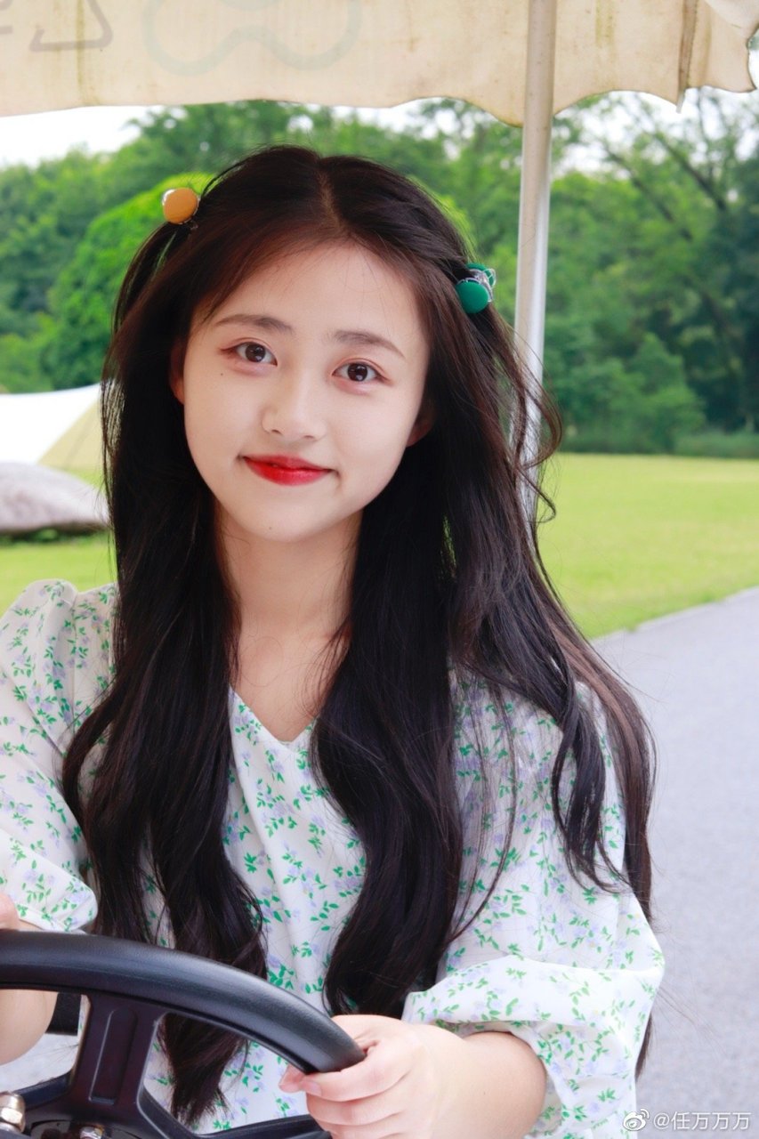 高清人像摄影～超美女孩任万万