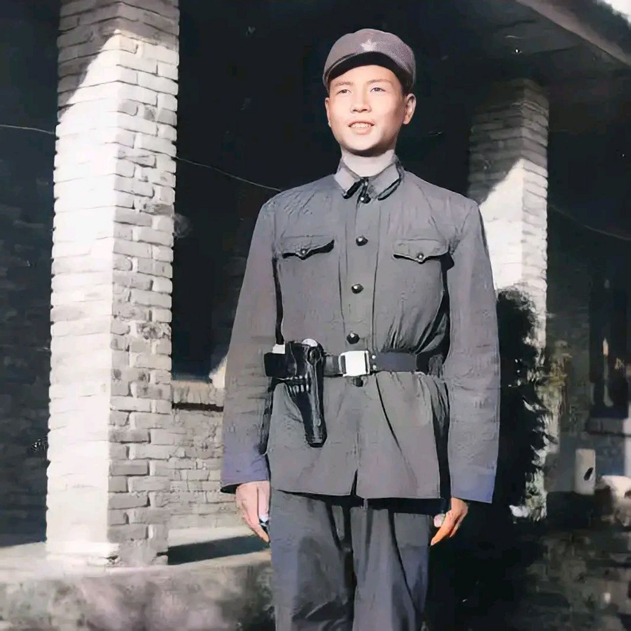 他叫贾云科,是老山战役中最年轻的烈士,牺牲时年仅18岁,母亲得知噩耗