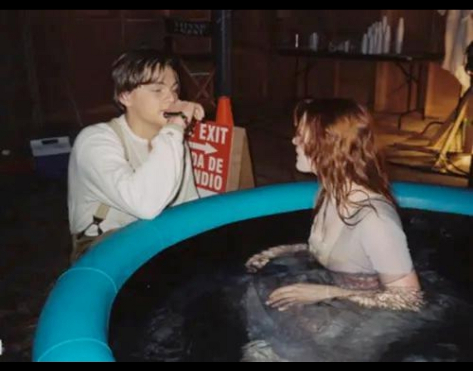 1997:《泰坦尼克号》片场,jack 和 rose 最后水中诀别的拍摄地,有种