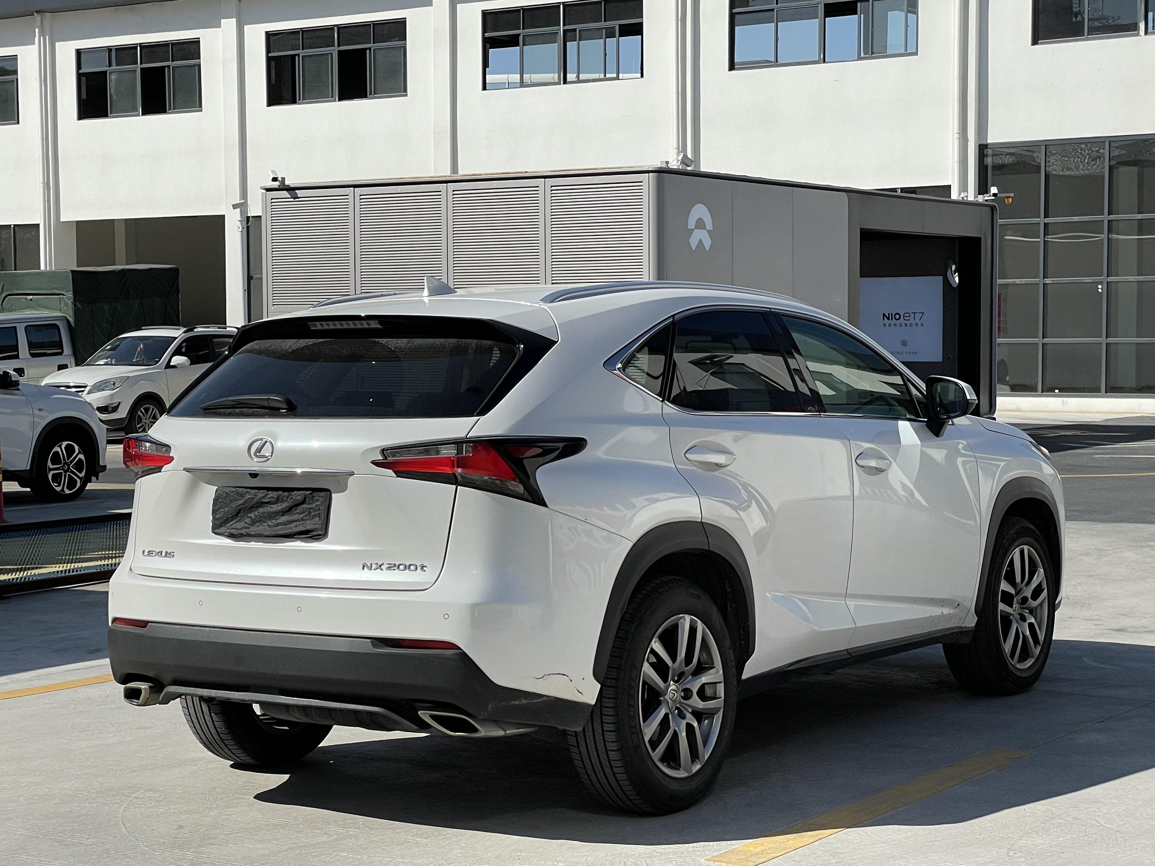 16年雷克萨斯nx200t 全驱锋尚版 4万公里一手原版车况 费用跟车