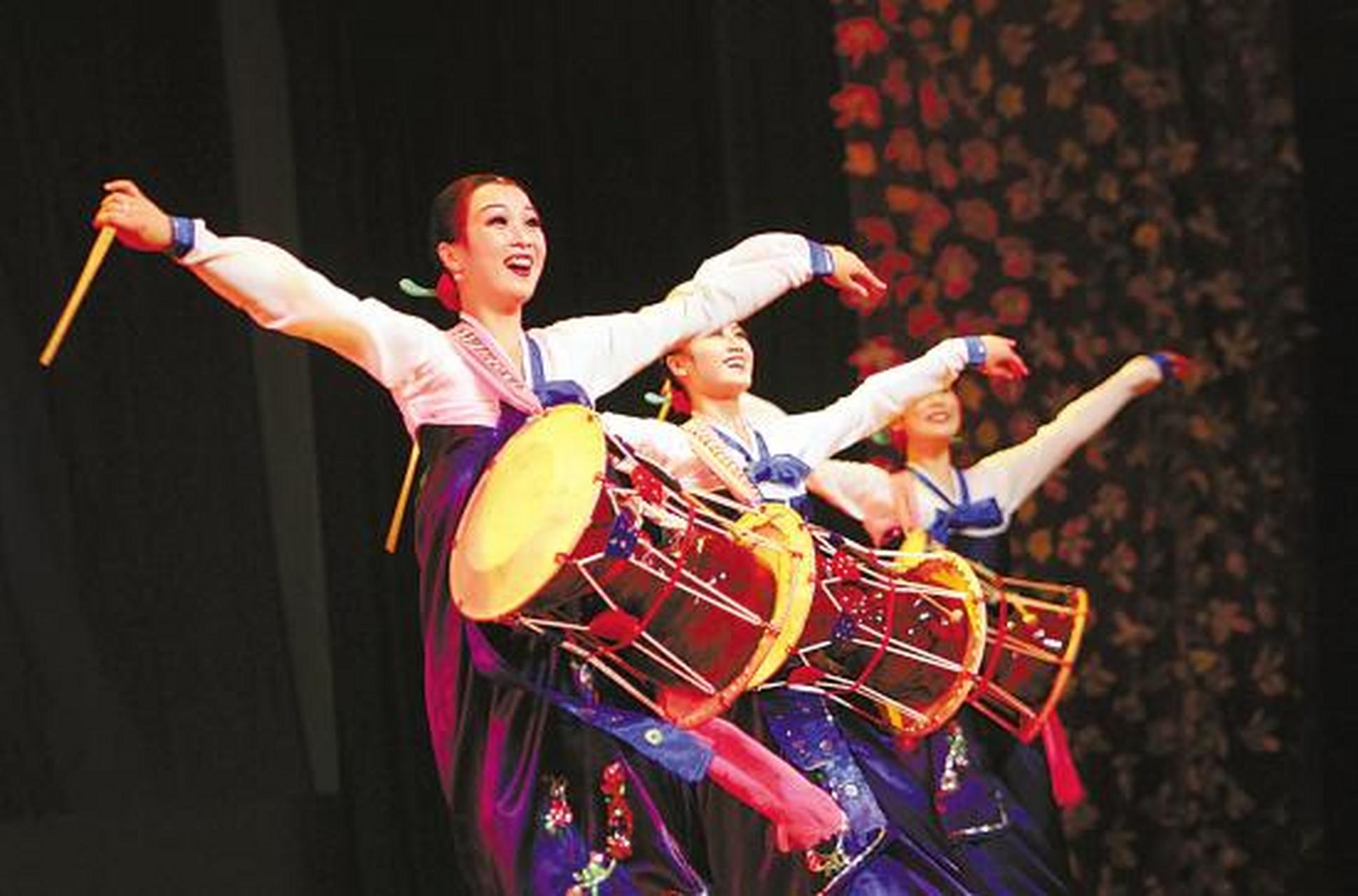 朝鲜艺术团(三)