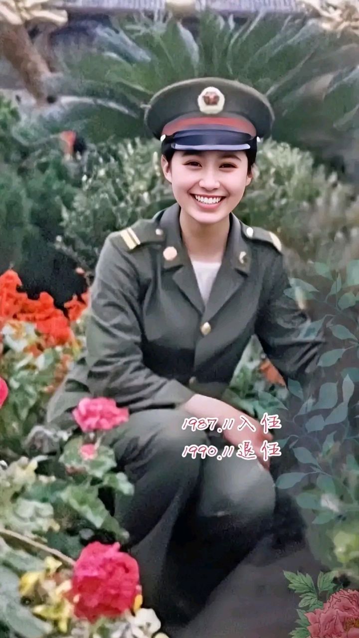 1990年11月退伍. 这是高小辉在部队期间,留下的青春记忆.