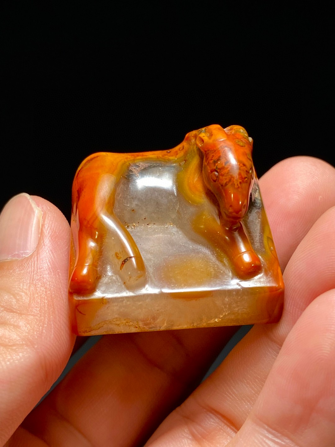 明以前 红缟玛瑙 卧鹿 鹿钮 玉章 印章