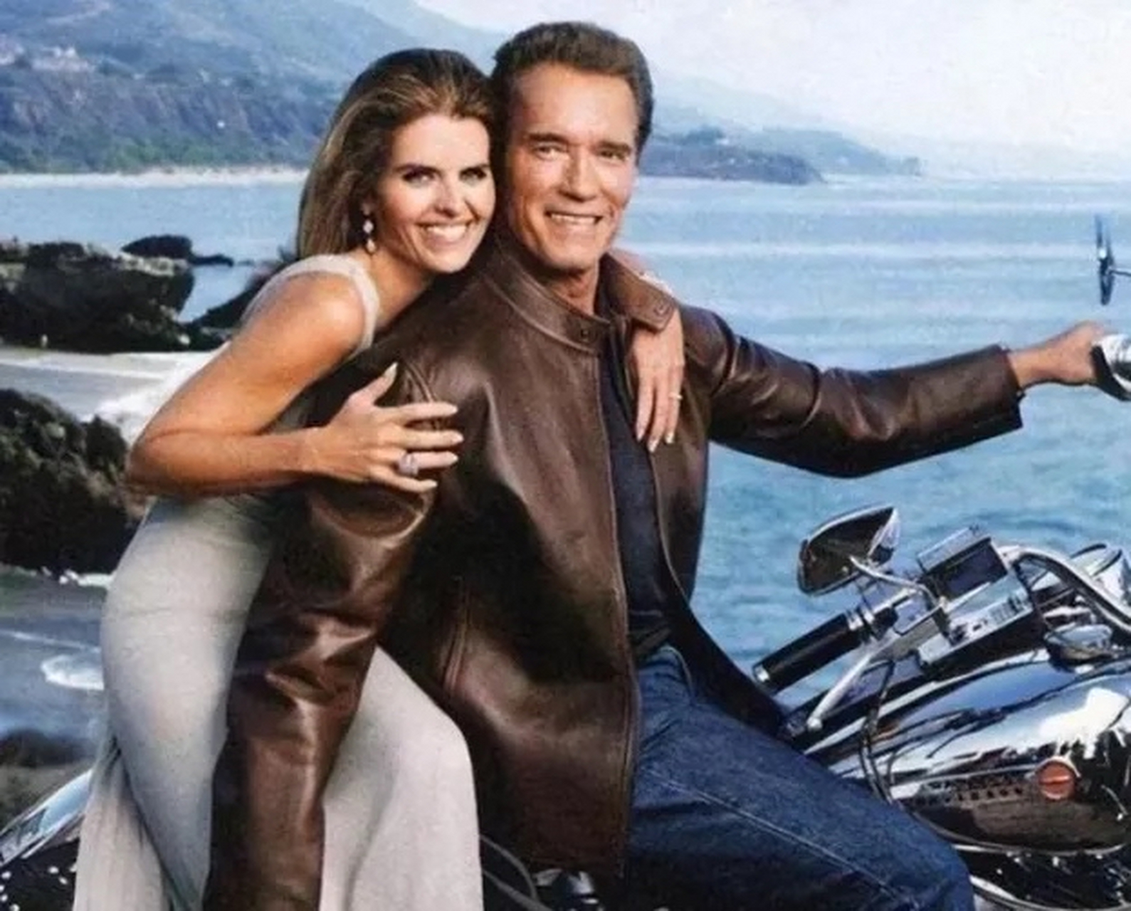 1996年一天,施瓦辛格喝完酒后的清晨,趁老婆不在家,和