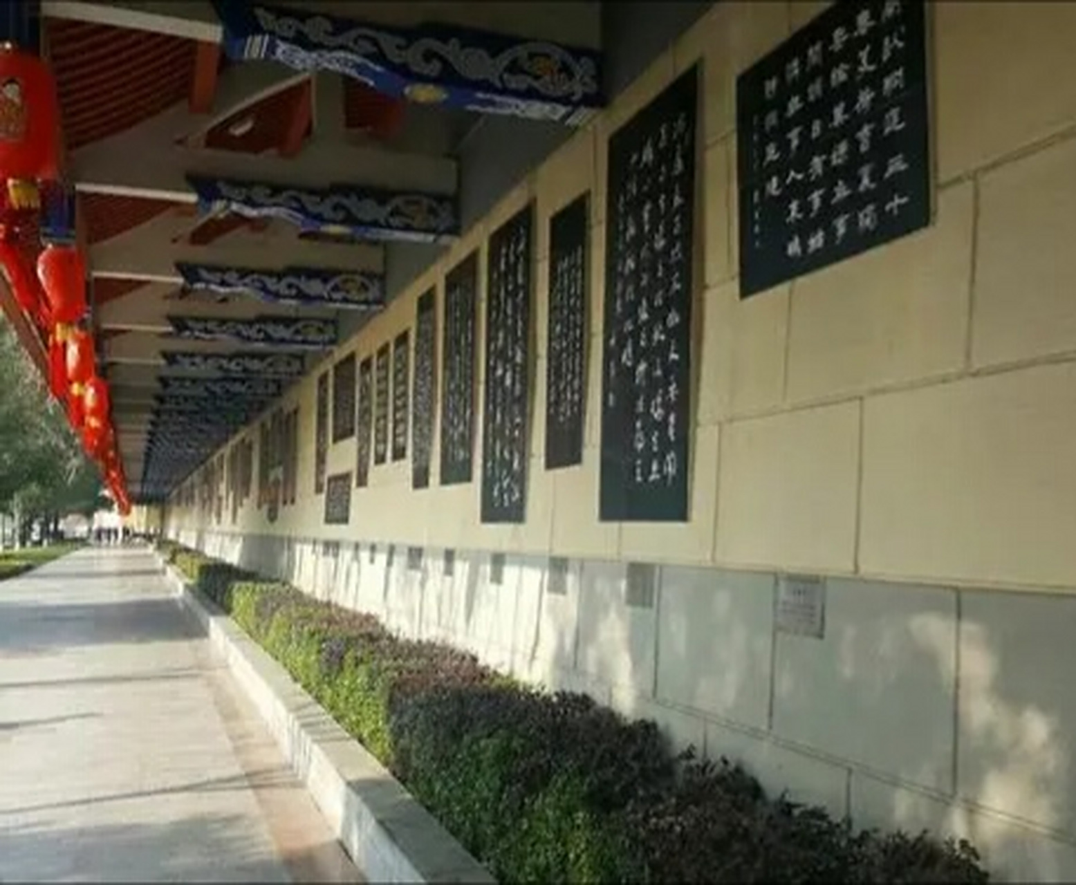 上联:一字一画一雕刻 下联:友友请[鲜花][鲜花][鲜花][握手]