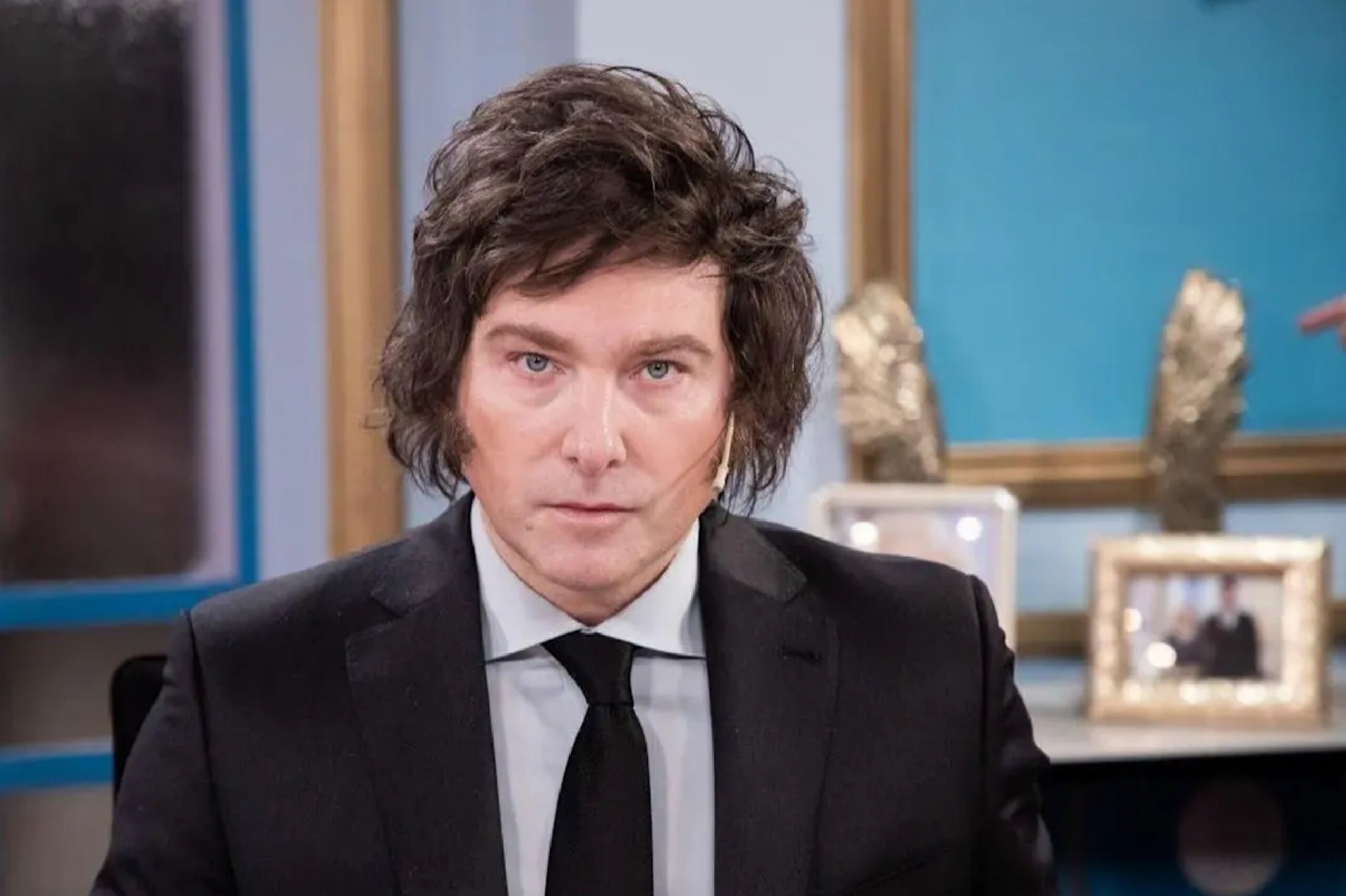 裁撤央行,废比索,用美元,阿根廷新任总统米莱是被美国支持的吧?