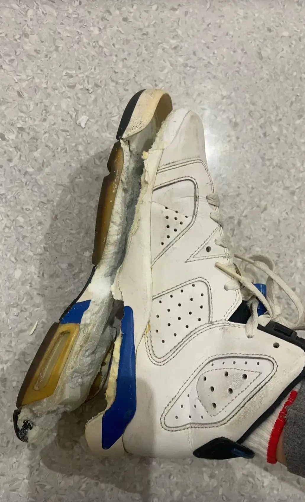 逛个街,结果成了大型社死现场