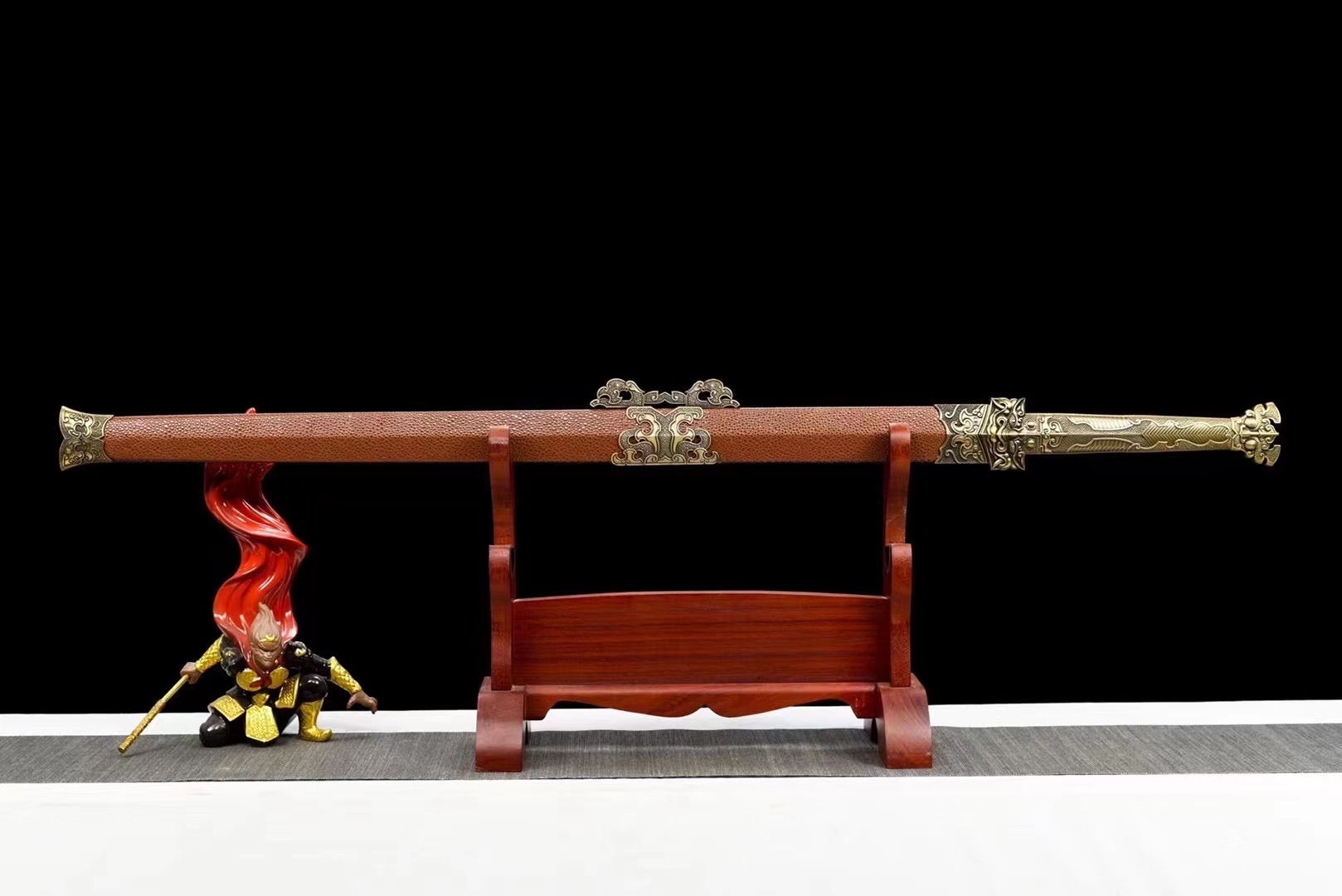 金属柄帝王汉剑