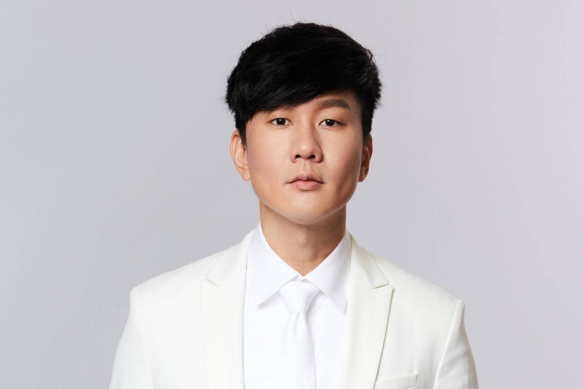 林俊杰是华语流行乐男歌手,音乐人,潮牌主理人.