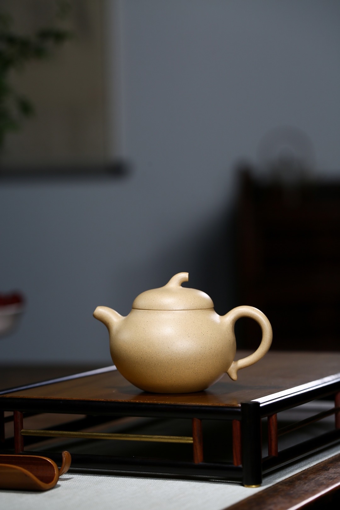 宜兴精品紫砂壶,茄段壶