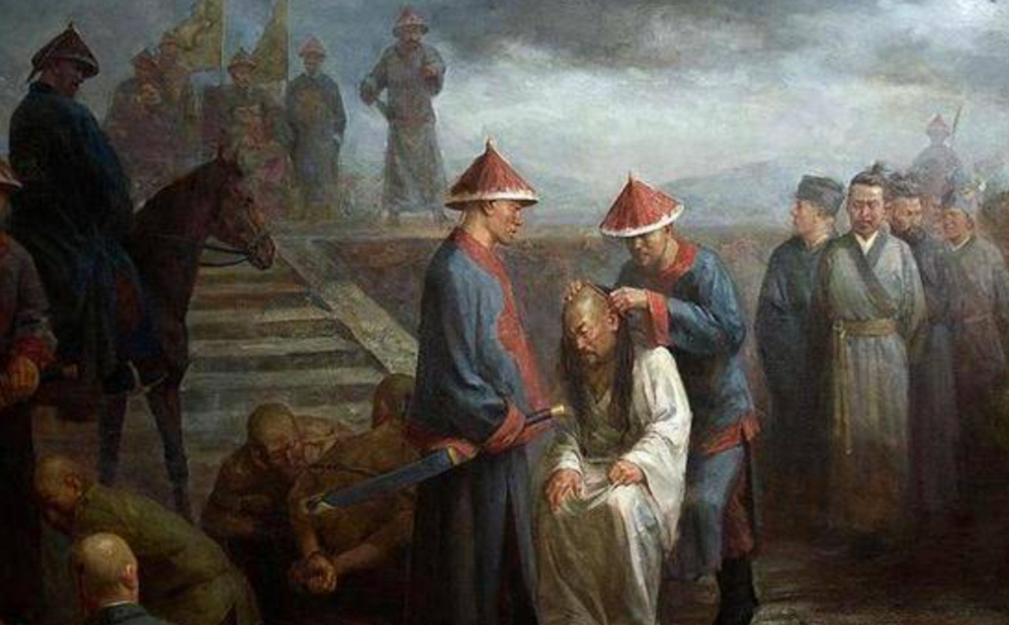 清王朝覆灭后当局发出剪辫令,满人以为发垂辫是汉人旧俗,便毫不犹豫的