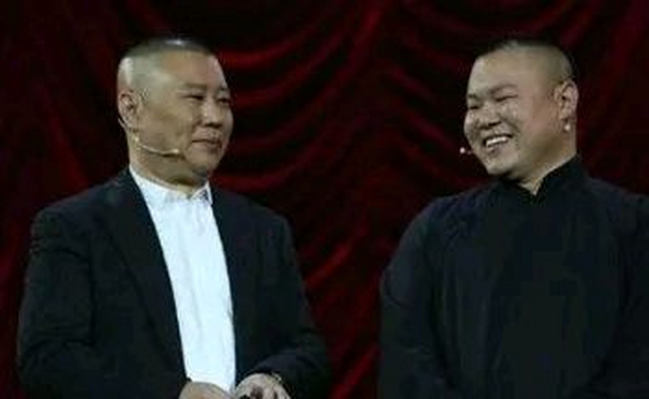 岳云鹏成名后,身价直逼10亿,有一天,他对妻子说,我想给5个姐姐各买一