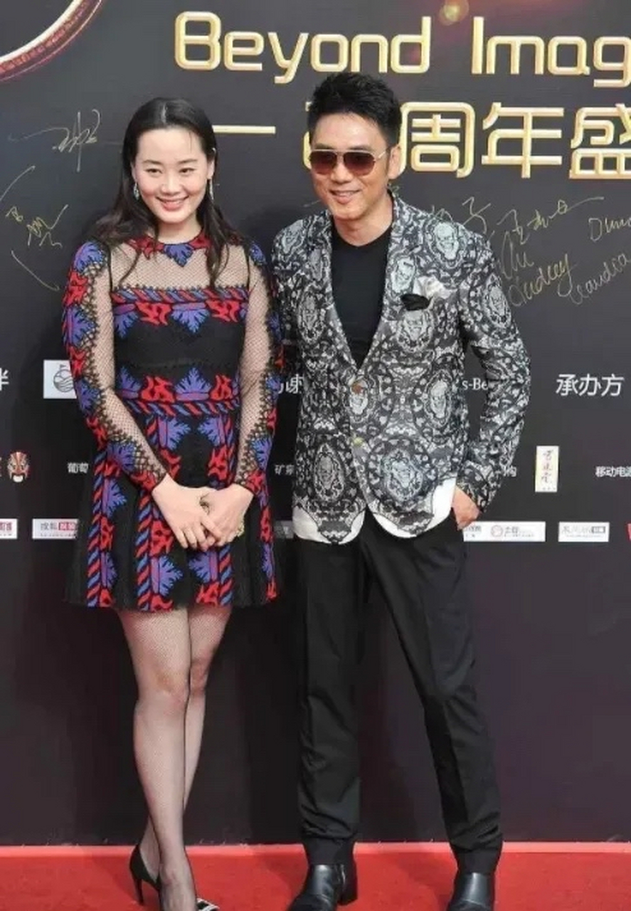 林依轮老婆原来是我们熟悉的她,模特西华富婆身材丰腴太有东方韵味美