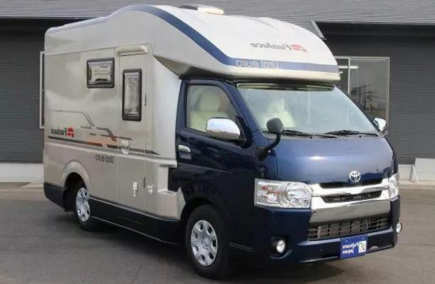 有沙发有大床内装很居家,这款丰田c型房车值得入手吗?