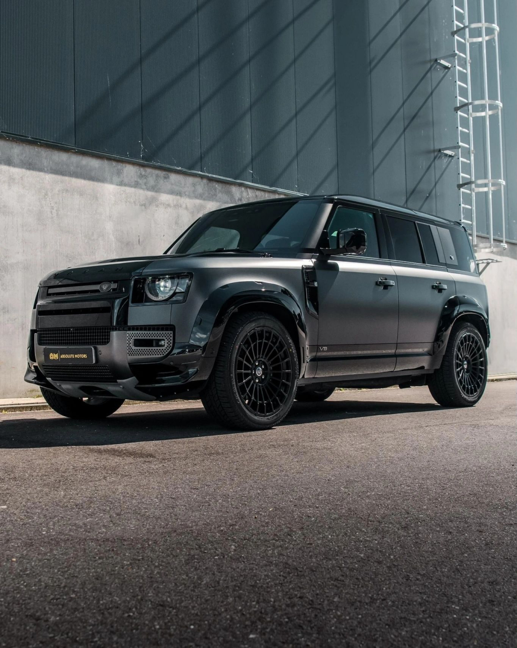 开路虎卫士,做气质男人,黑武士110卫士,外观霸气还带