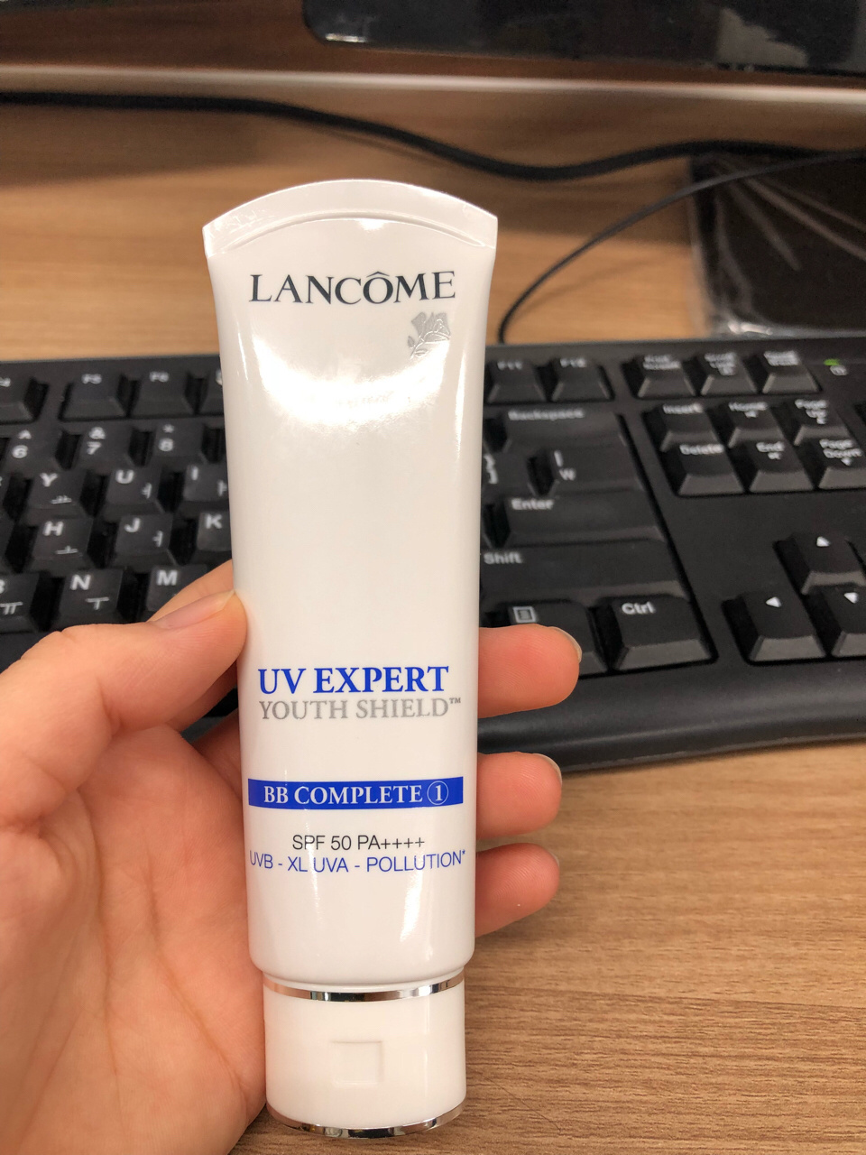 兰蔻bb霜  兰蔻bb,防晒,隔离,粉底三合一,早上用真的省很多时间,因为