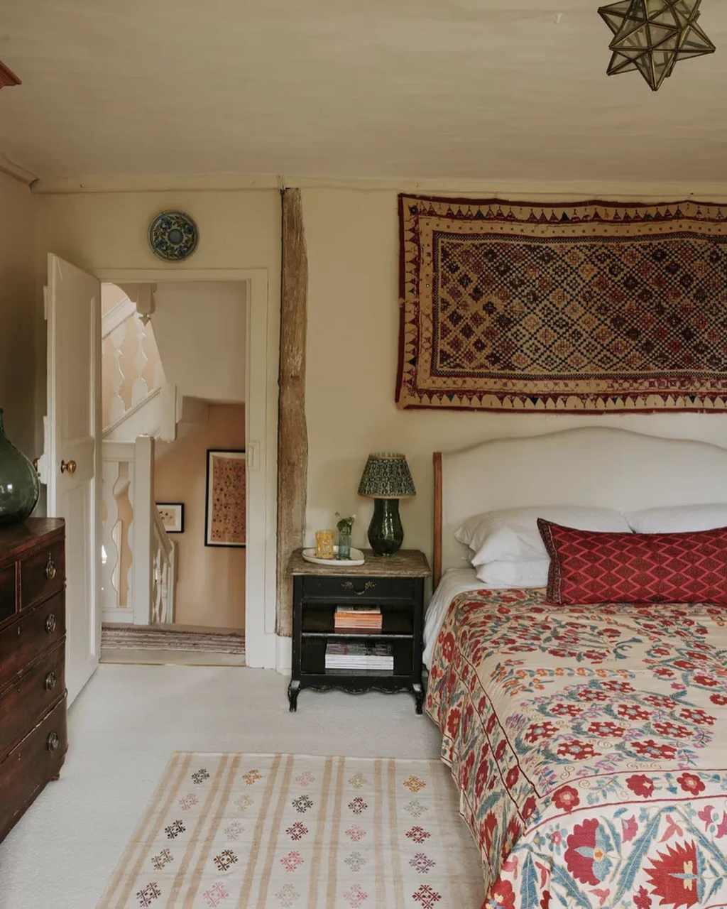 其中,不同材料的价格对装修价格影响较大,建议根据自身需求和预算选择