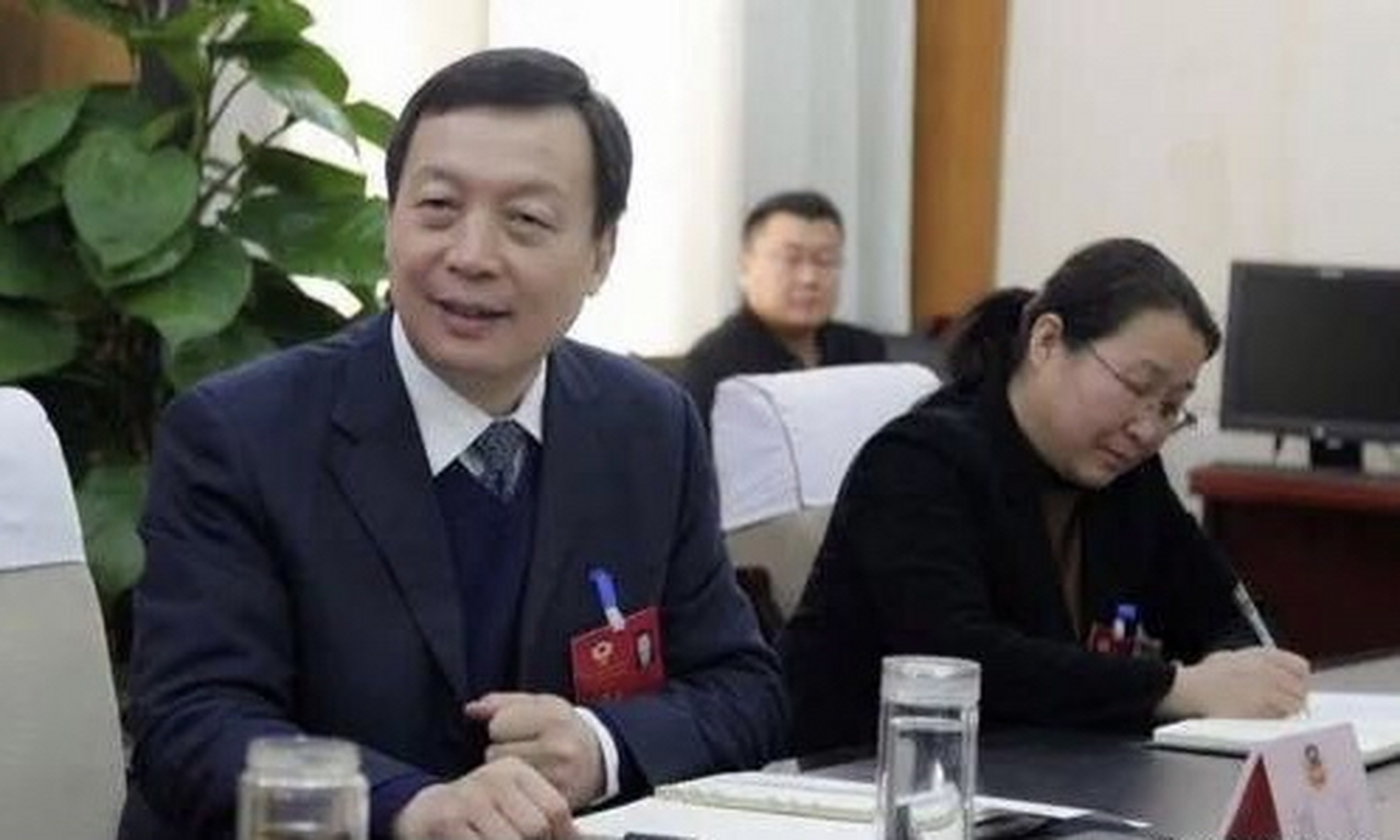 潍坊市副市长刘玉主动投案!