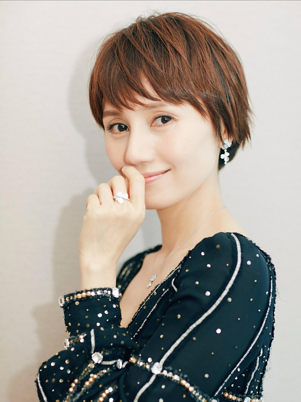 袁泉人如其名 ,眼睛里有一汪泉水