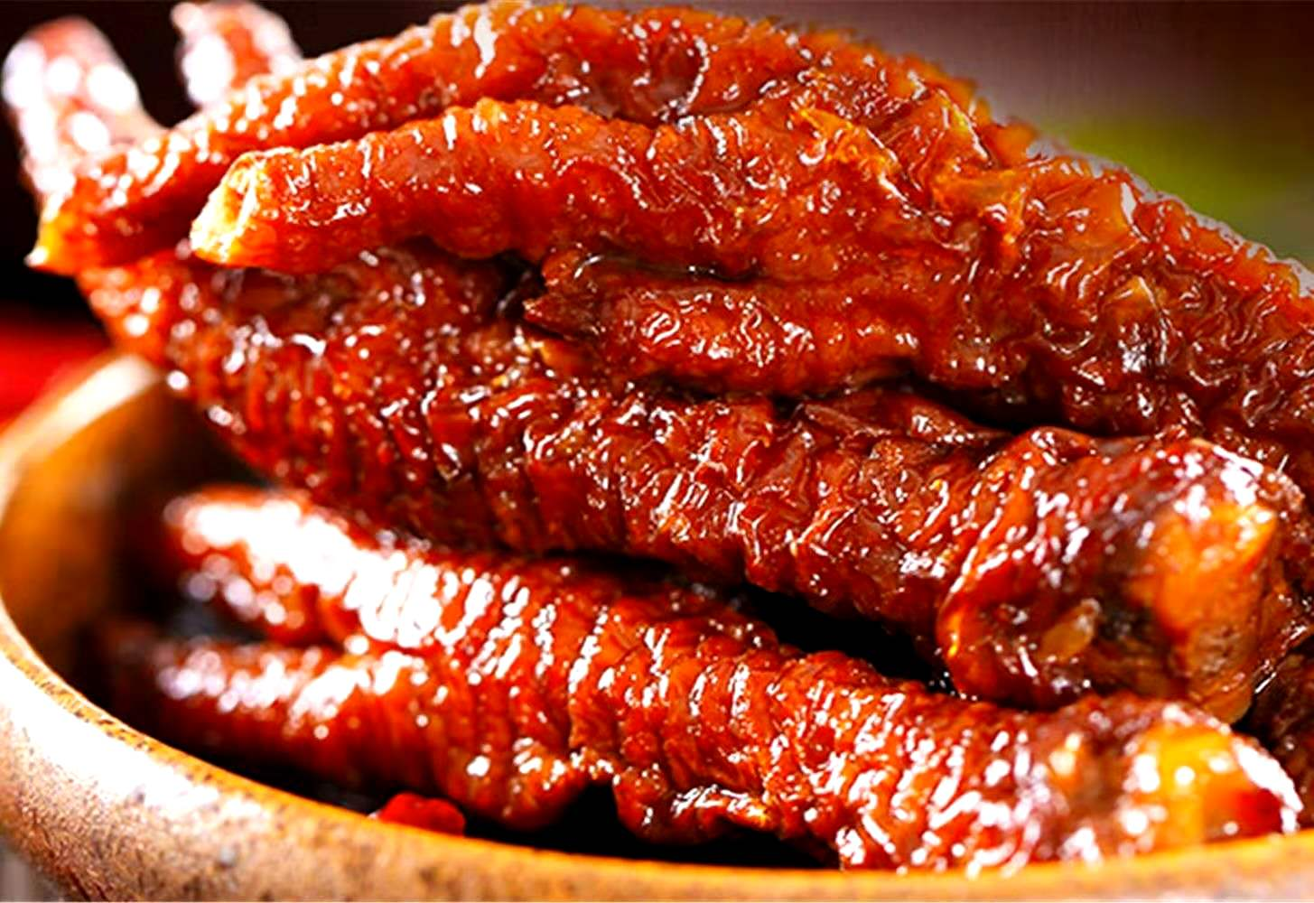 河南新乡特色小吃"山野菜杂粮面","特麻辣虎皮鸡爪"你吃过吗