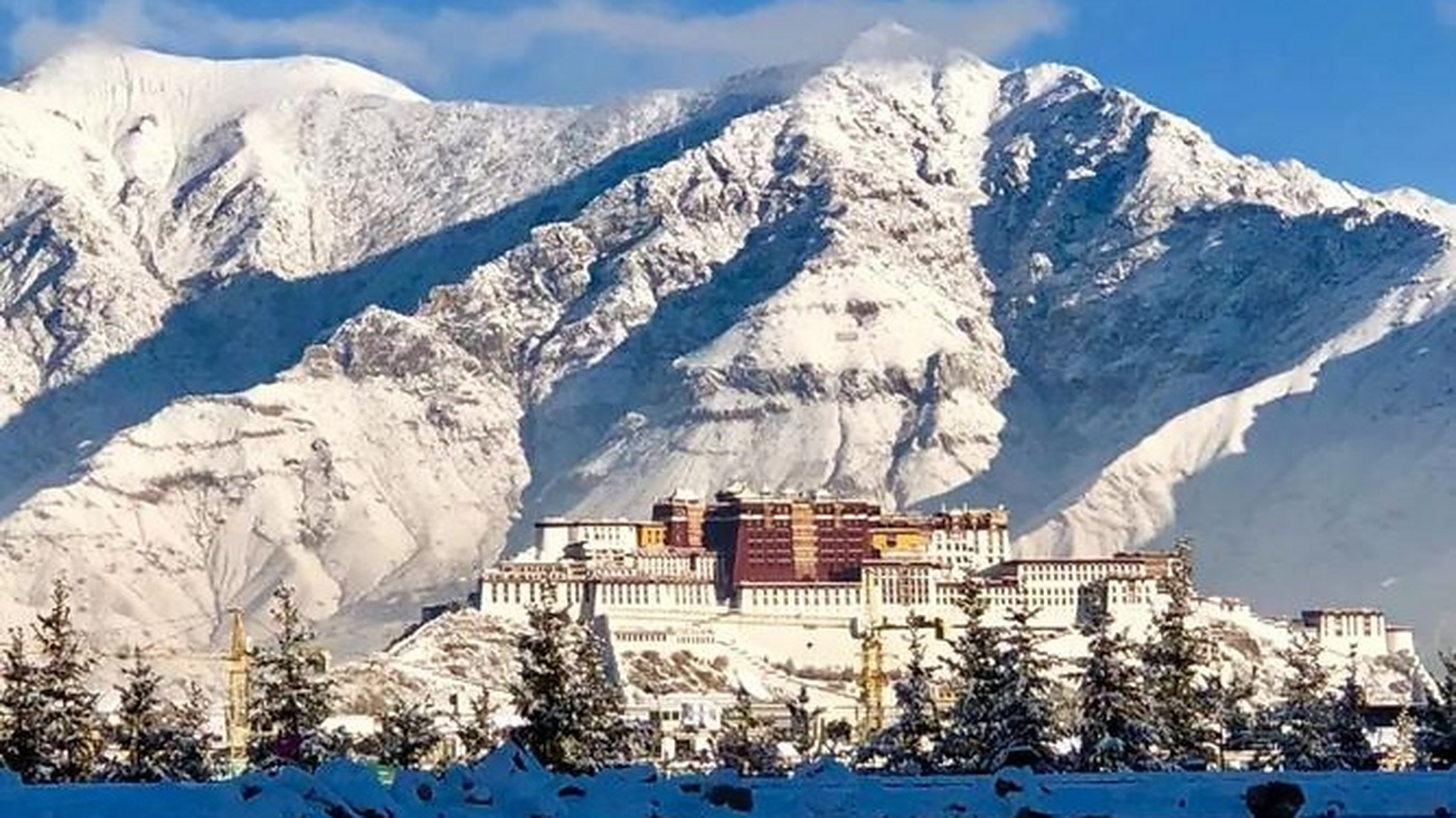 一个人冬天适合去哪里旅游(冬天适合一个人去旅行的地方)