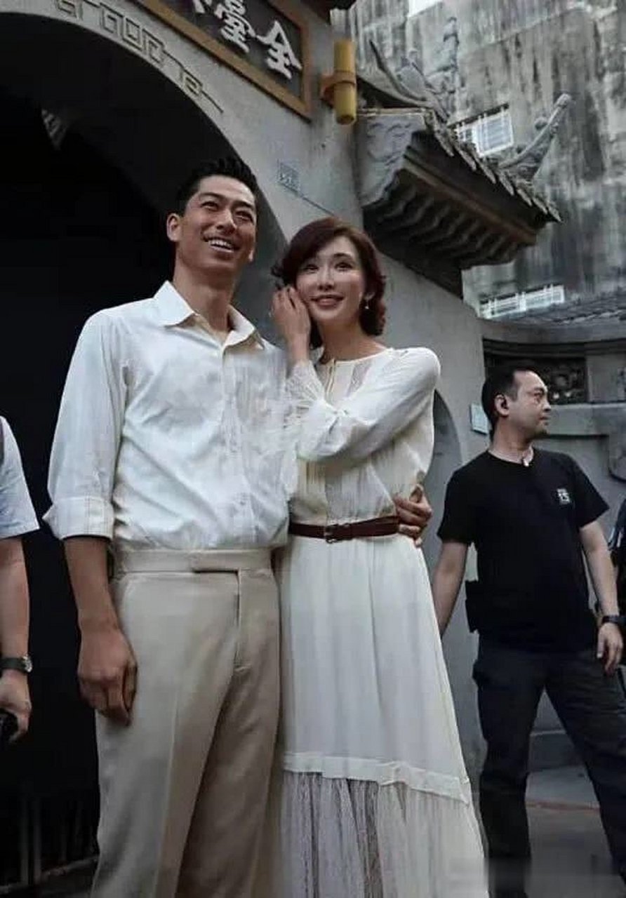 "日本媳妇"林志玲和老公黑泽良平合体拍写真!