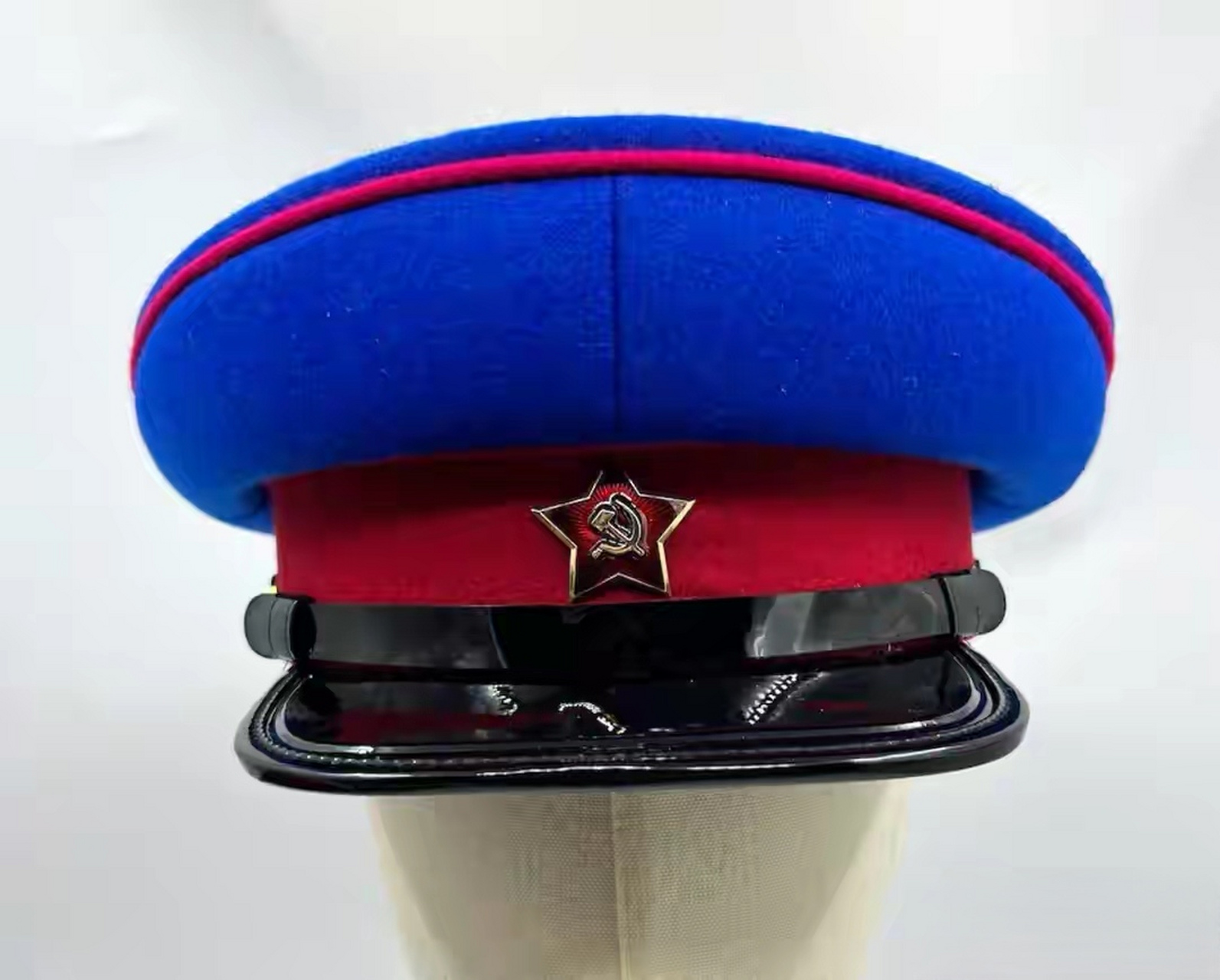 二战时期,一名苏联政委的标准配置.作为一名二战士兵.