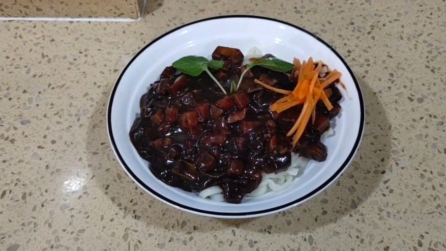 韩式杂酱面不要再买了,教您在家也能做出饭店味道,超级好吃