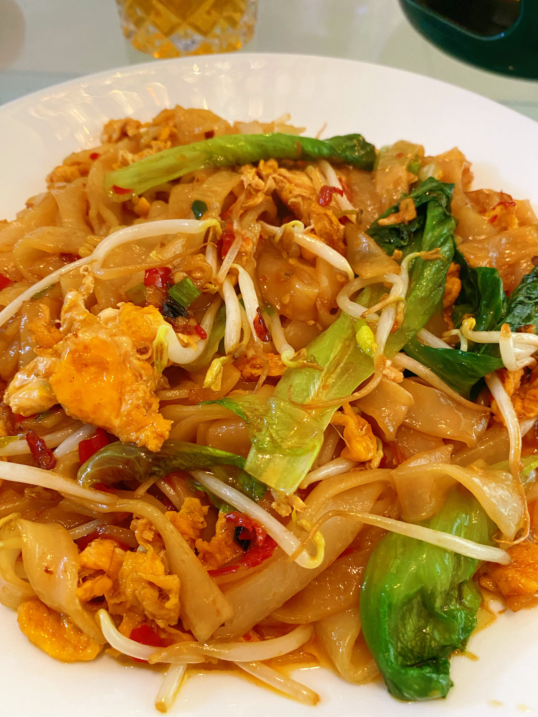 三分钟搞定一份早餐,鸡蛋炒河粉,简单满足