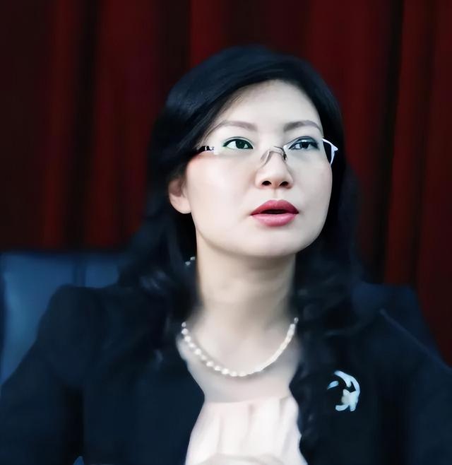 纪实:云南女老虎段颖,靠权色交易升至厅级