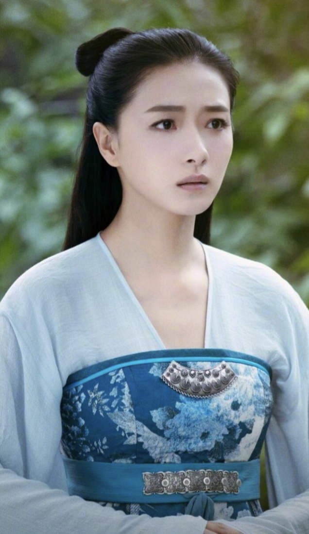 万茜古装造型都很美