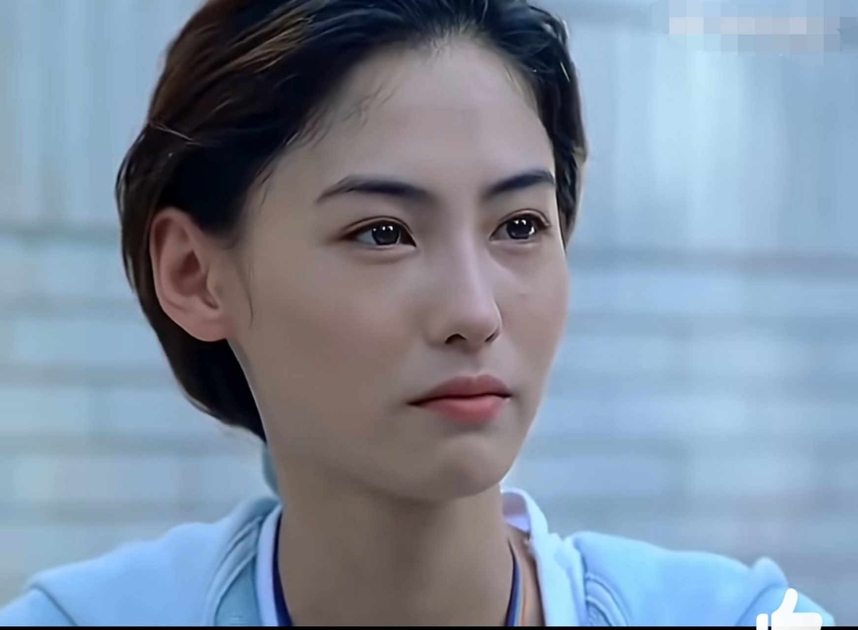 年轻时的张柏芝真的漂亮,真的是天花板,关键她表情还很灵动不端着