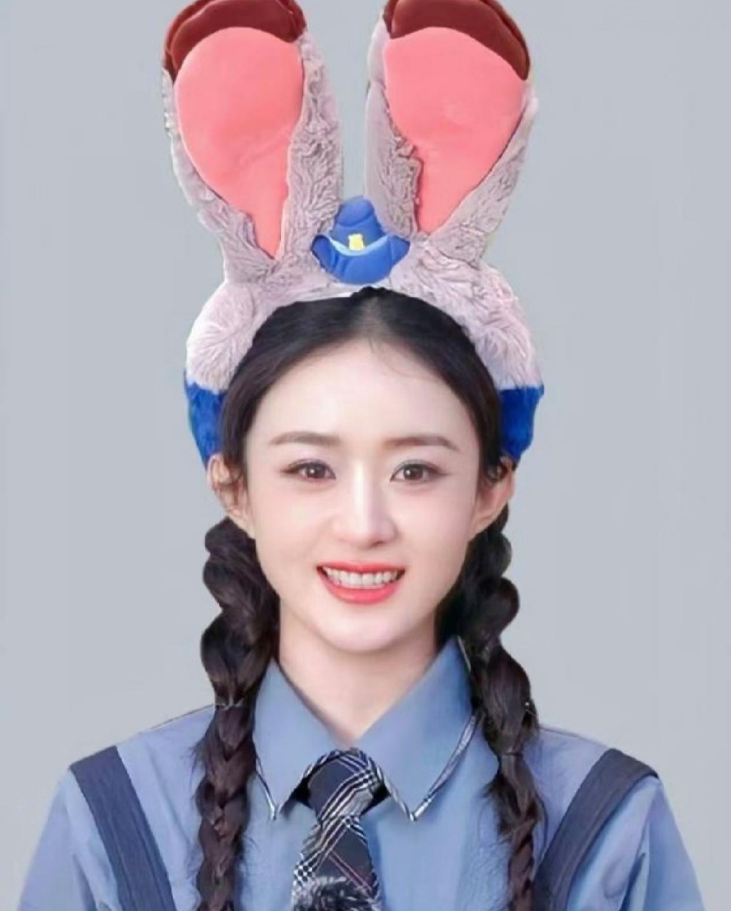 赵丽颖的双麻花辫造型也太好看了,清纯俏皮,温婉甜美,少女感十足!