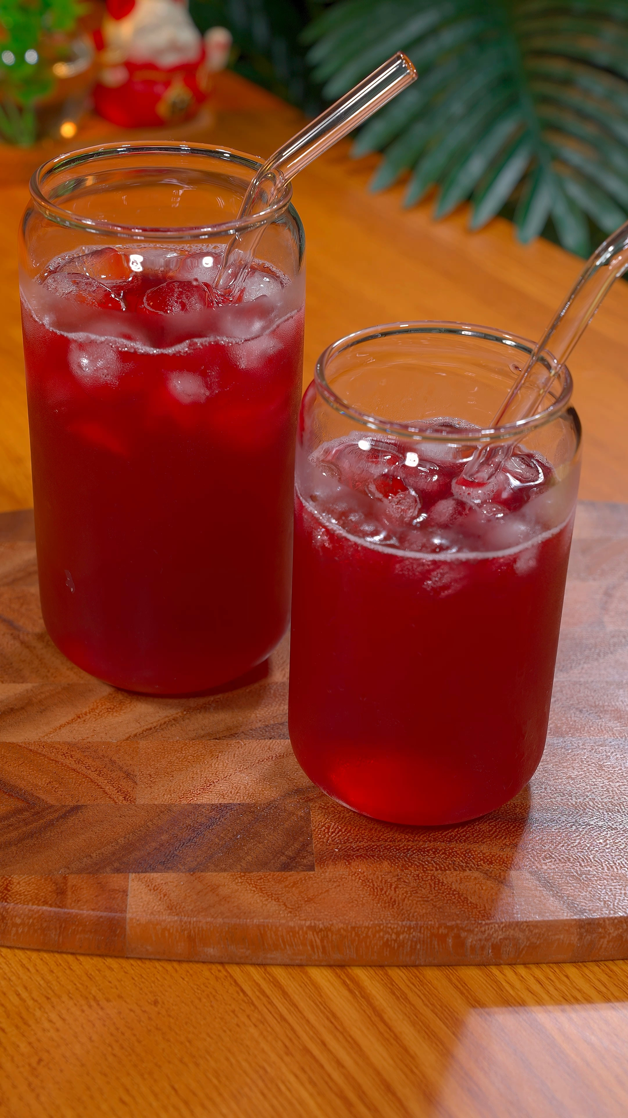 炎热的夏天,适合来一杯冰镇的酸梅汁-度小视