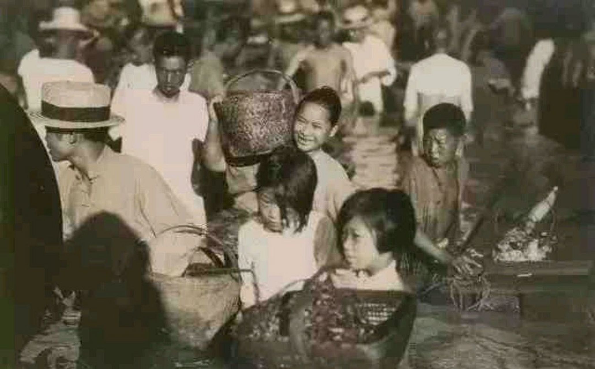 1954年长江特大洪水图片