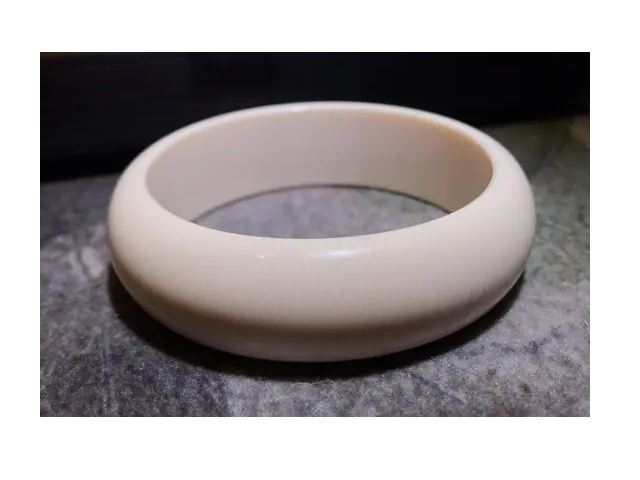 象牙镯子怎么辨别真假