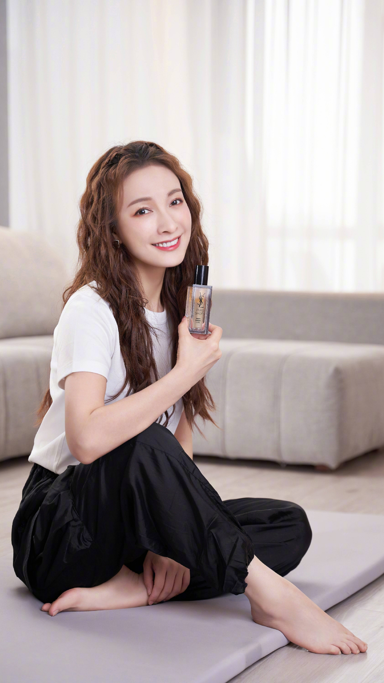 乘风破浪的姐姐主持人吴昕,在快乐大本营多年依靠的是严格的自律