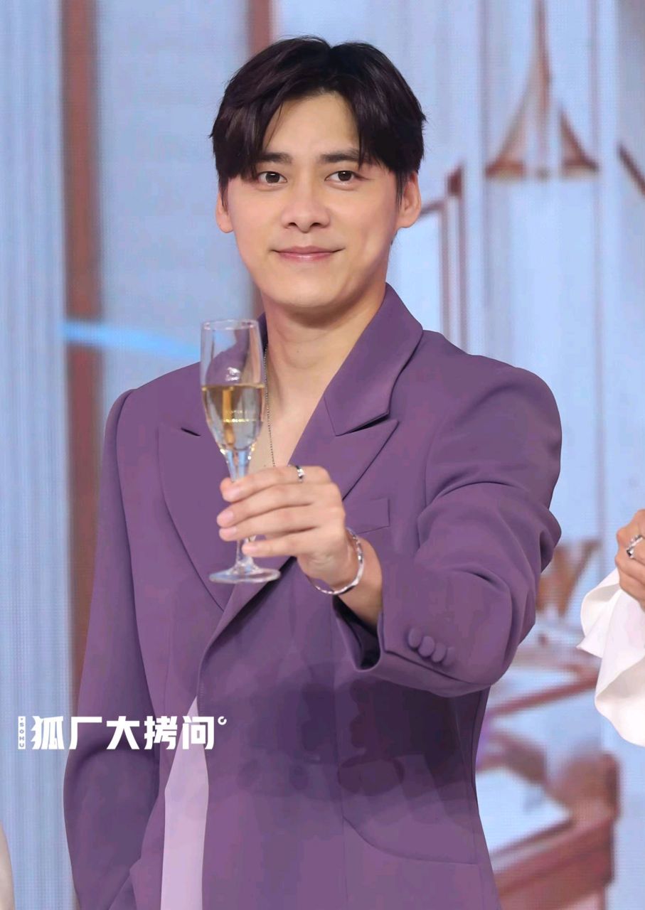 真的相信了"相由心生"这句话,李易峰入圈以来的面