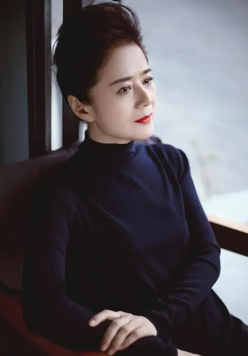 吴京安:和妻子是青梅竹马,婚后生一女,幸福美满让人羡慕