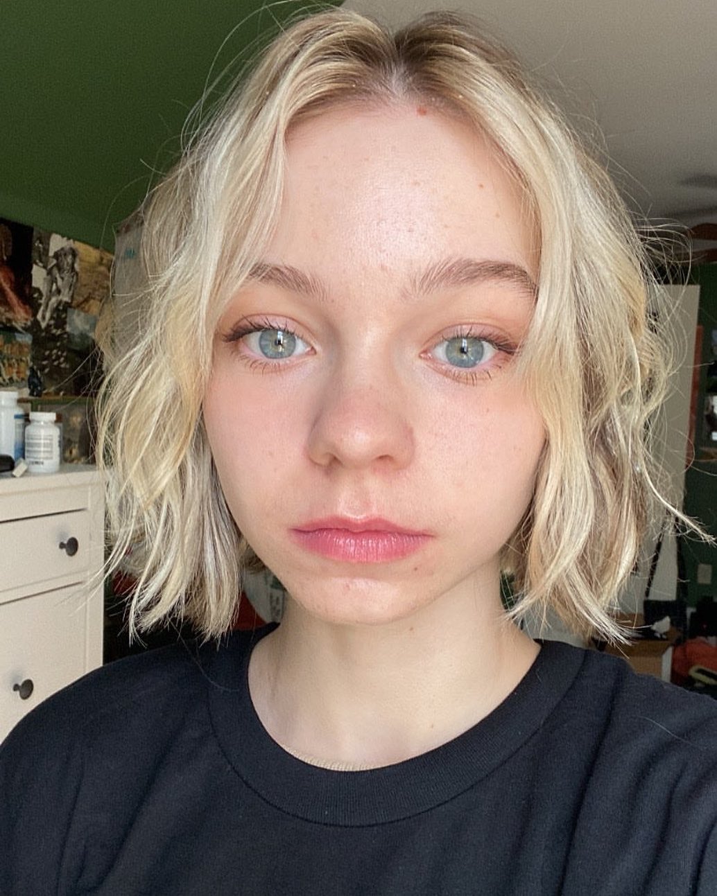 「收藏神颜」"小狼女"艾玛·迈尔斯(emma myers)