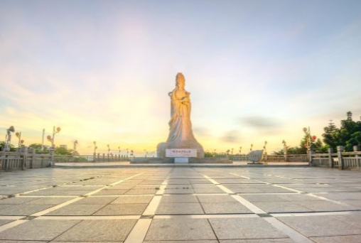 陆丰半月湾风景区图片