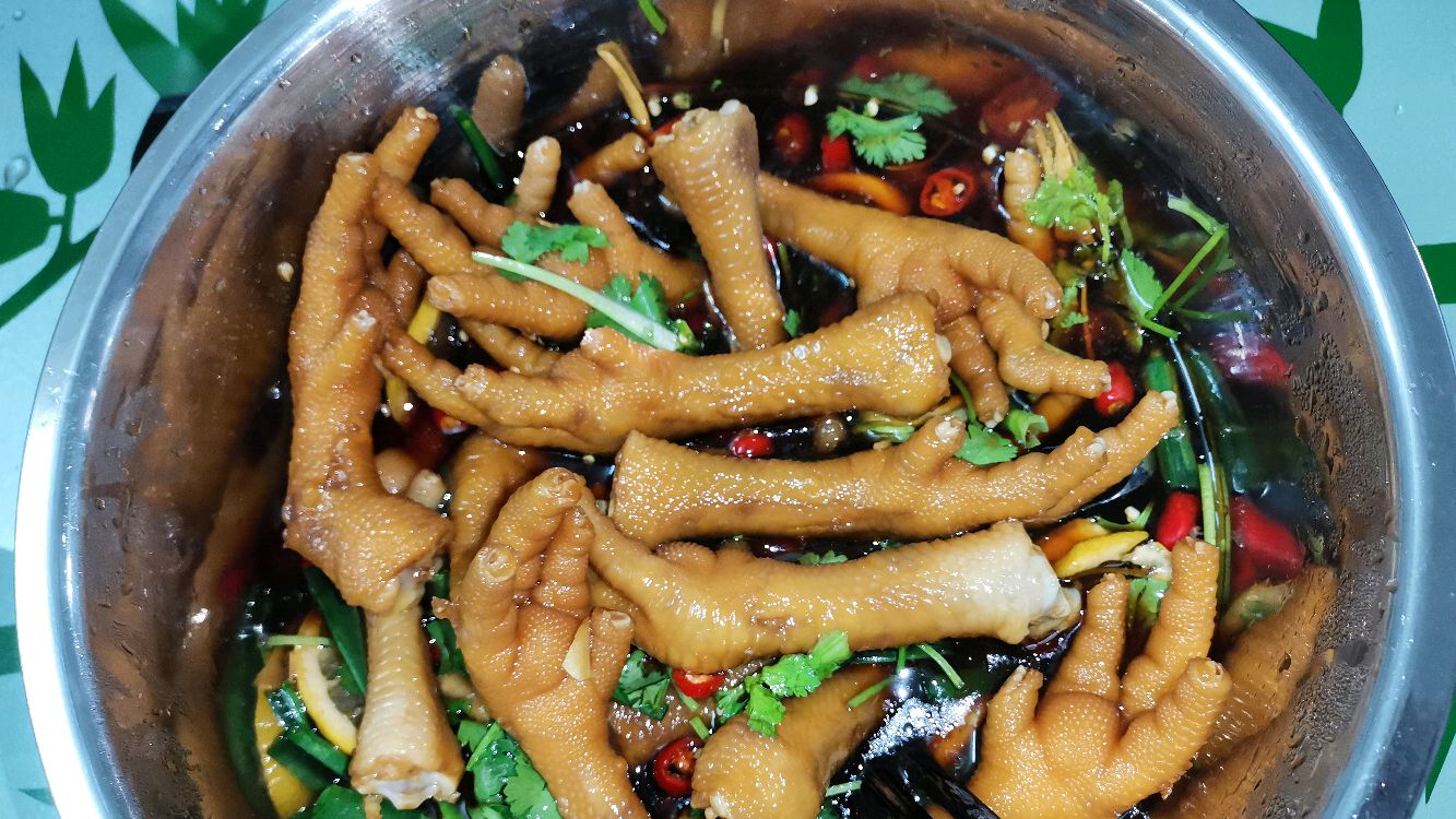 柠檬鸡脚加柠檬茶,清凉一夏冰镇爽口