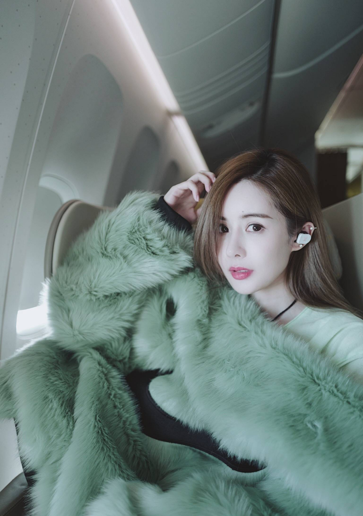 "小杨幂"韦雪的逆袭人生:从广西农村妹摇身变成上海名媛!