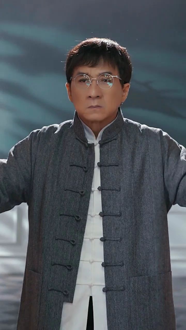 帅气的成龙大哥