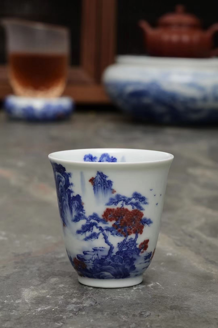 余寅窑 / 釉里红岩茶杯#瓷器# #余寅窑